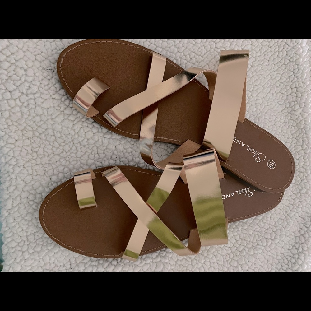 SHOELAND vegan leather rose gold slip on sandals size 10 EUC